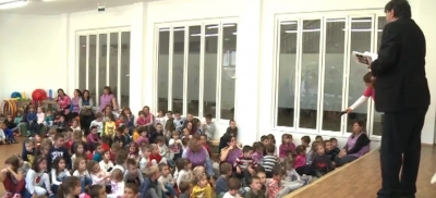 Песник Недељко Попадић гост наше установе -  2019.(видео)